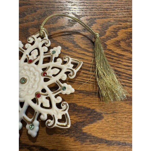 Lenox 2012 China Snowflake Ornament #813684 Box Christmas Holiday Tree - Picture 4 of 11